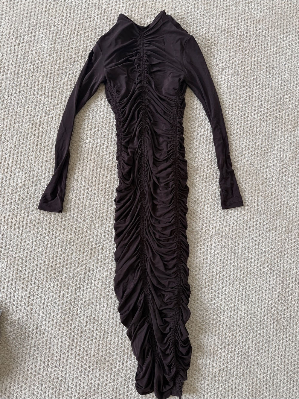 A.L.C. Long-Sleeve Ruched Bodycon Dress in Dark Brown